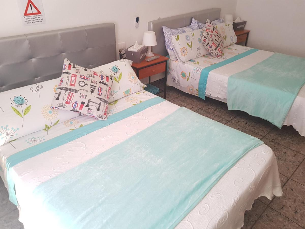 Apartment & Beach - Airport El Burrero Luaran gambar